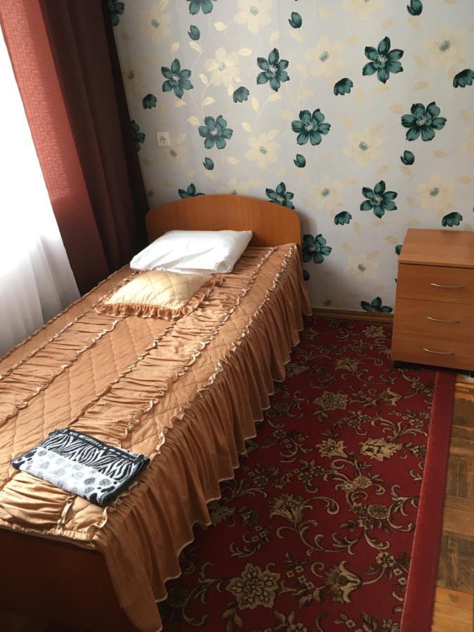 Dinamo Hotel Gomel Eksteriør billede